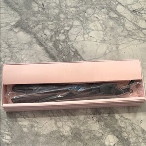 Lange Pink Hair Styling Tool